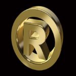 ゴールドのRマーク　